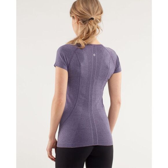 Lululemon Swiftly Tech V Neck In Concord Grape Size 10 - Picture 2 of 9